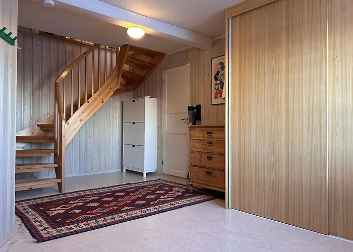 Large House In Quiet And Spectacular Surroundings *