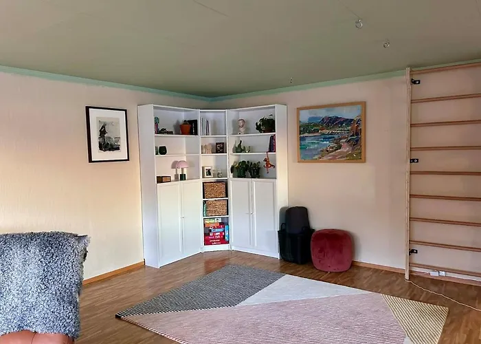 Large House In Quiet And Spectacular Surroundings *