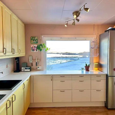 Large House In Quiet And Spectacular Surroundings بيت للعطل *
