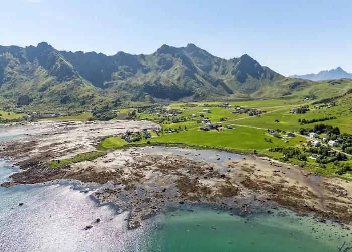 Large House In Quiet And Spectacular Surroundings بيت للعطل